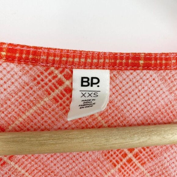 BP. Surplice V-Neck Crop Top Pink Red Plaid Faux Wrap Size XXS - Picture 4 of 10